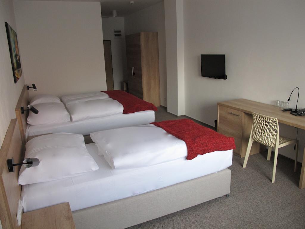 Hotel Kapitol Most Room photo